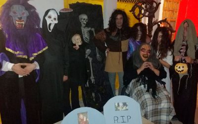 Organizamos una obra de teatro terrorífica con motivo de la fiesta de Halloween