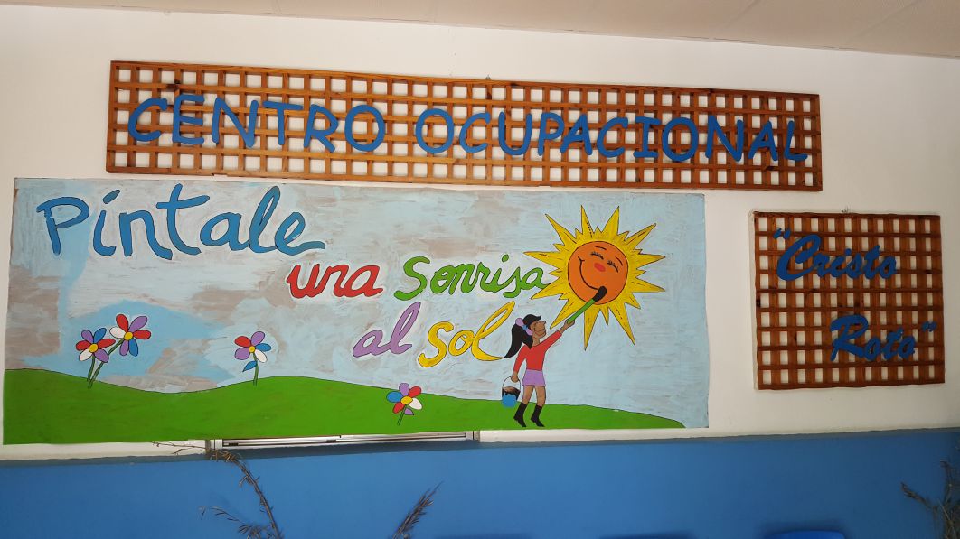 El Centro Ocupacional ‘Cristo Roto’ celebra unas jornadas culturales sobre medio ambiente en el entorno del Poblado Tartésico, bajo el título ‘Píntale una sonrisa al sol’